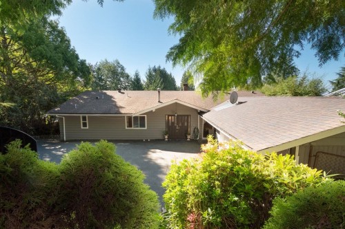 1181 Chartwell Drive, West Vancouver, BC - Outdoor