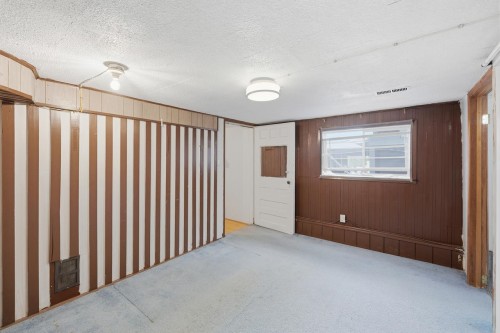 1016 18Th Avenue E, Vancouver, BC - Indoor Photo Showing Other Room