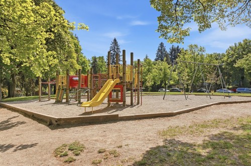 1016 18Th Avenue E, Vancouver, BC - Outdoor
