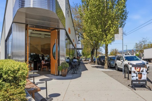 1016 18Th Avenue E, Vancouver, BC - Outdoor