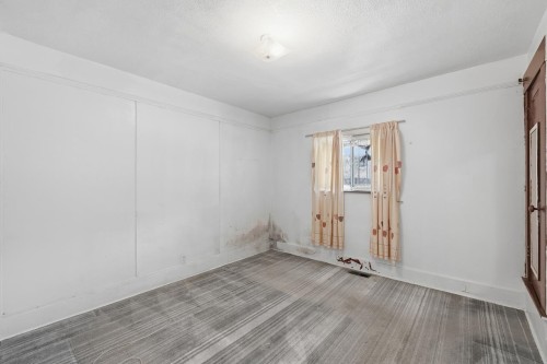 1016 18Th Avenue E, Vancouver, BC - Indoor Photo Showing Other Room