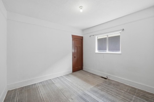 1016 18Th Avenue E, Vancouver, BC - Indoor Photo Showing Other Room