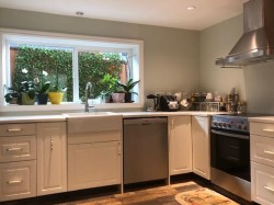329 23rd Avenue WNorth Vancouver, BC V7M 2B6