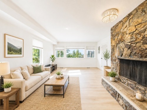 2575 Ashurst Avenue, Coquitlam, BC - Indoor Photo Showing Living Room With Fireplace