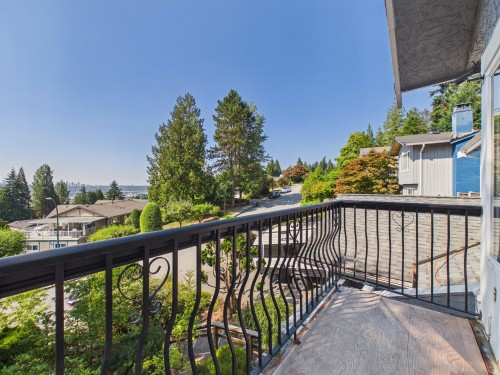 2575 Ashurst Avenue, Coquitlam, BC - Outdoor