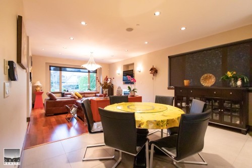 1969 Kings Avenue, West Vancouver, BC 