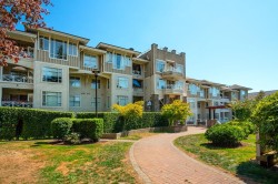 104-3625 Windcrest Drive  North Vancouver, BC V7G 2S6