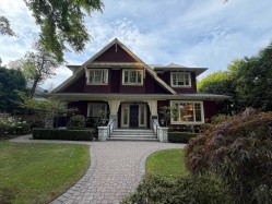 1425 W 26th Avenue  Vancouver, BC V6H 2B3