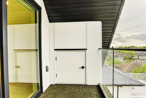 2-2741 7Th Avenue E, Vancouver, BC - Outdoor With Exterior