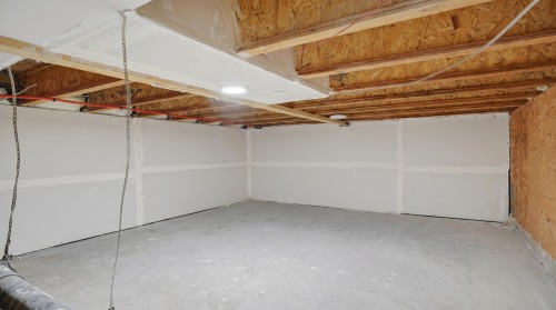 2-2741 7Th Avenue E, Vancouver, BC - Indoor