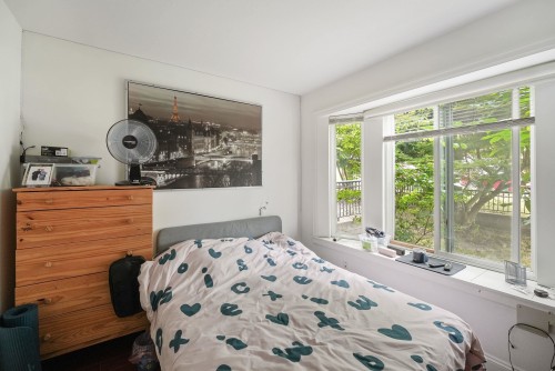 3054 5Th Avenue E, Vancouver, BC - Indoor Photo Showing Bedroom
