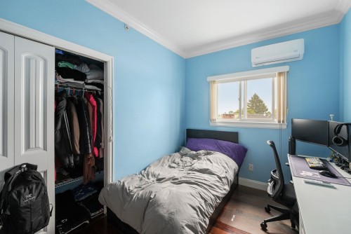 3054 5Th Avenue E, Vancouver, BC - Indoor