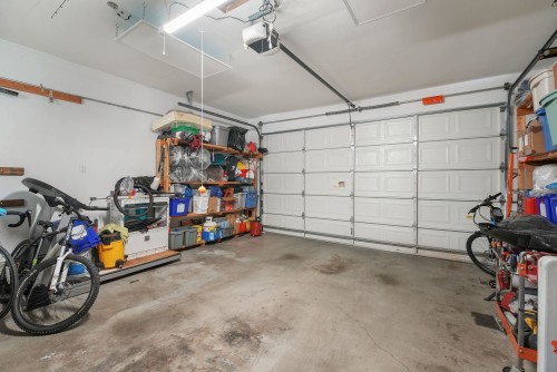 3054 5Th Avenue E, Vancouver, BC - Indoor Photo Showing Garage