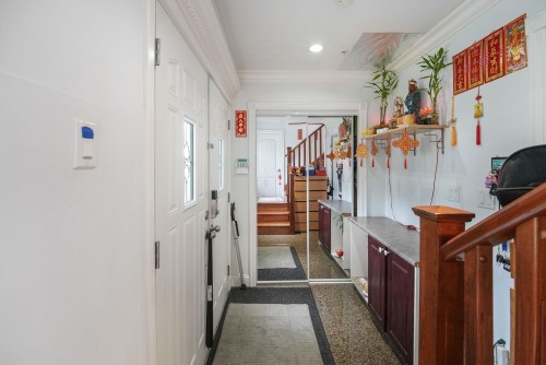 3054 5Th Avenue E, Vancouver, BC - Indoor Photo Showing Other Room