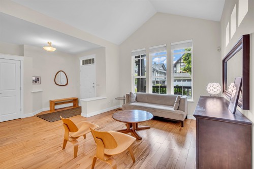 78 Cliffwood Drive, Port Moody, BC - Indoor Photo Showing Living Room