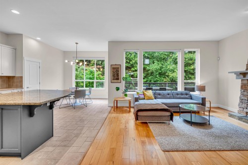 78 Cliffwood Drive, Port Moody, BC - Indoor Photo Showing Living Room With Fireplace
