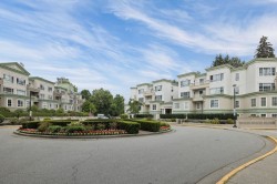 418-2960 Princess Crescent  Coquitlam, BC V3B 7P2