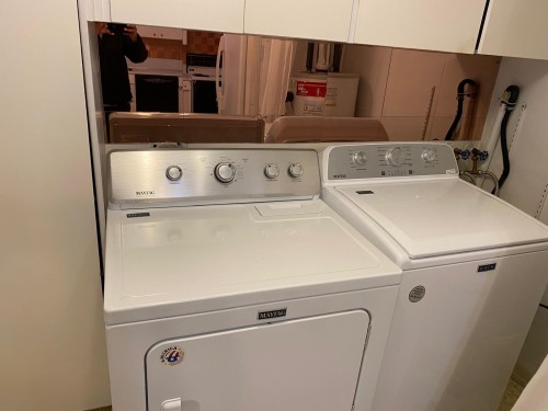 2130 Craigen Avenue, Coquitlam, BC - Indoor Photo Showing Laundry Room