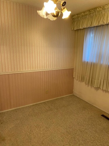 2130 Craigen Avenue, Coquitlam, BC - Indoor Photo Showing Other Room