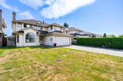 10288 Hall Avenue  Richmond, BC V6X 3T9