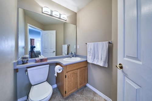 2944 Valleyvista Drive, Coquitlam, BC - Indoor Photo Showing Bathroom