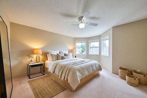 2944 Valleyvista Drive, Coquitlam, BC - Indoor Photo Showing Bedroom