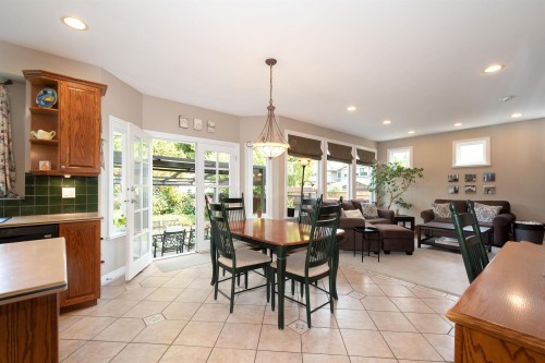 1855 Lemax Avenue, Coquitlam, BC - Indoor Photo Showing Dining Room