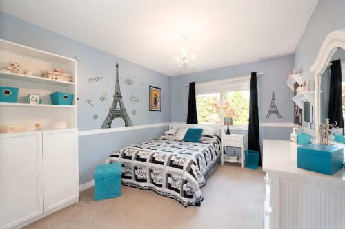 1855 Lemax Avenue, Coquitlam, BC - Indoor Photo Showing Bedroom