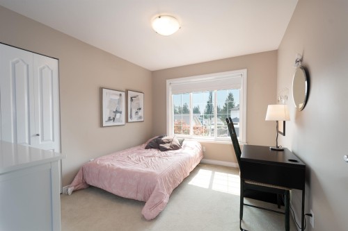 1855 Lemax Avenue, Coquitlam, BC - Indoor Photo Showing Bedroom