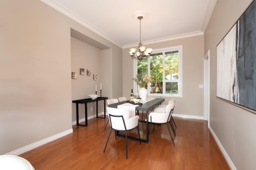 1855 Lemax Avenue, Coquitlam, BC - Indoor Photo Showing Dining Room