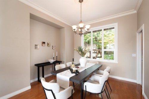 1855 Lemax Avenue, Coquitlam, BC - Indoor Photo Showing Dining Room