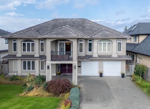 10371 Shell Road, Richmond, BC - Outdoor With Facade