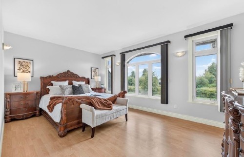 10371 Shell Road, Richmond, BC - Indoor Photo Showing Bedroom
