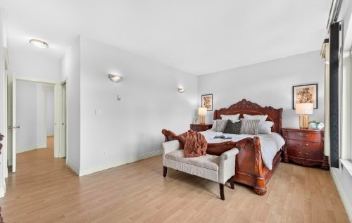 10371 Shell Road, Richmond, BC - Indoor Photo Showing Bedroom