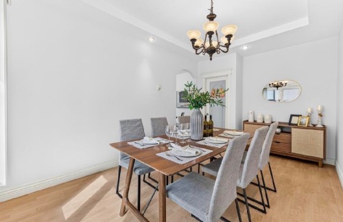 10371 Shell Road, Richmond, BC - Indoor Photo Showing Dining Room