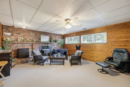 3575 Coast Meridian Road, Port Coquitlam, BC - Indoor Photo Showing Other Room