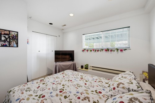 3575 Coast Meridian Road, Port Coquitlam, BC - Indoor Photo Showing Bedroom