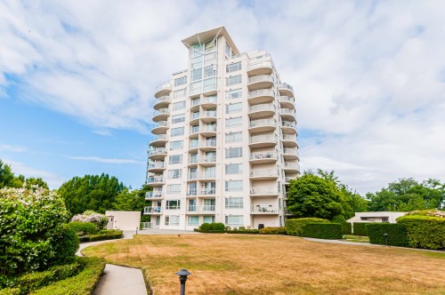 303-7680 Granville Avenue  Richmond, BC V6Y 4B9