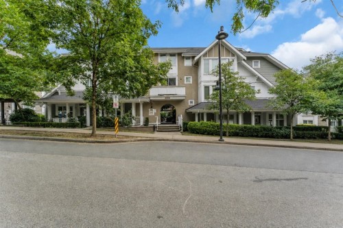 304-618 Langside Avenue, Coquitlam, BC - Outdoor With Facade