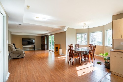 2980 Cliffrose Crescent, Coquitlam, BC - Indoor Photo Showing Other Room