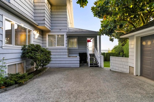 1631 22Nd Street, West Vancouver, BC - Outdoor