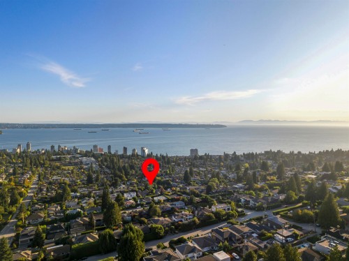 1631 22Nd Street, West Vancouver, BC - Outdoor With Body Of Water With View