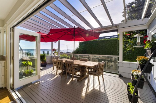 1631 22Nd Street, West Vancouver, BC -  With Deck Patio Veranda With Exterior