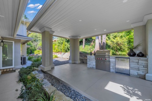 4135 Burkehill Place, West Vancouver, BC - Outdoor With View