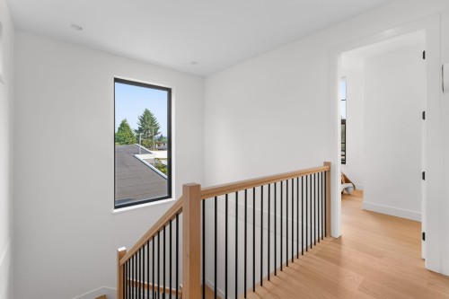 944 Caithness Crescent, Port Moody, BC - Indoor Photo Showing Other Room