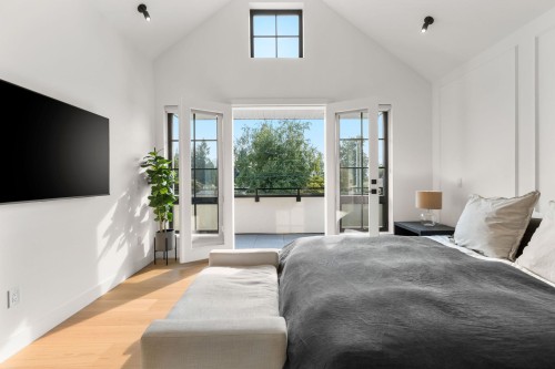 944 Caithness Crescent, Port Moody, BC - Indoor Photo Showing Bedroom