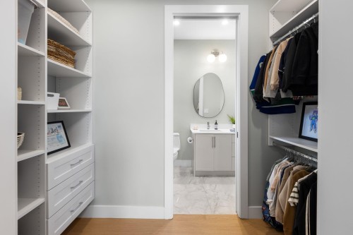 944 Caithness Crescent, Port Moody, BC - Indoor With Storage