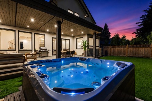 944 Caithness Crescent, Port Moody, BC - Outdoor