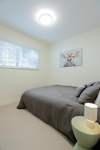 1808 51St Avenue E, Vancouver, BC - Indoor Photo Showing Bedroom
