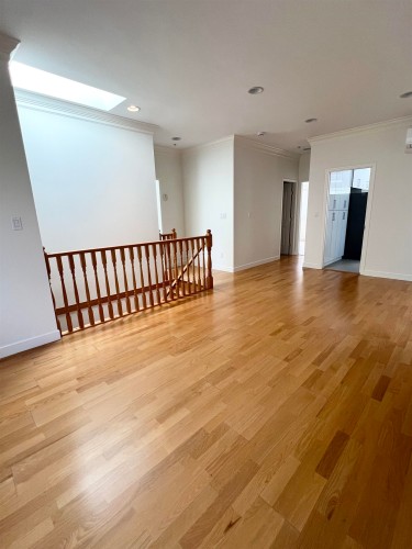 1808 51St Avenue E, Vancouver, BC - Indoor Photo Showing Other Room